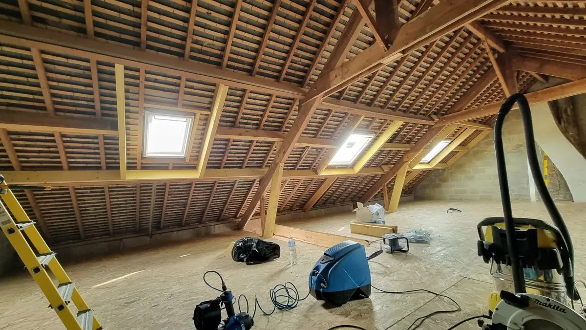 Combles : solives et charpente renforcées — photo du chantier 7