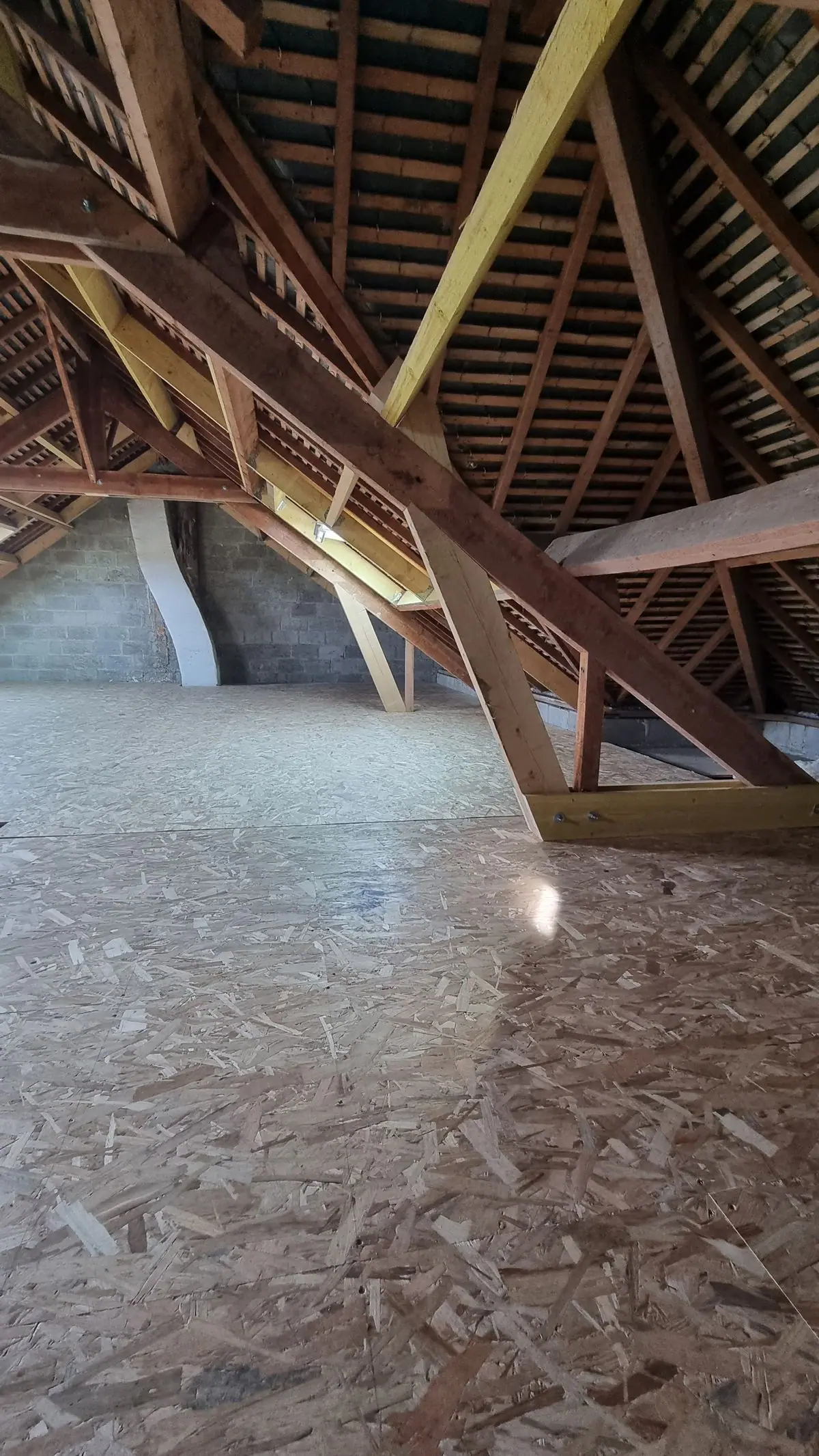 Combles : solives et charpente renforcées — photo du chantier 11