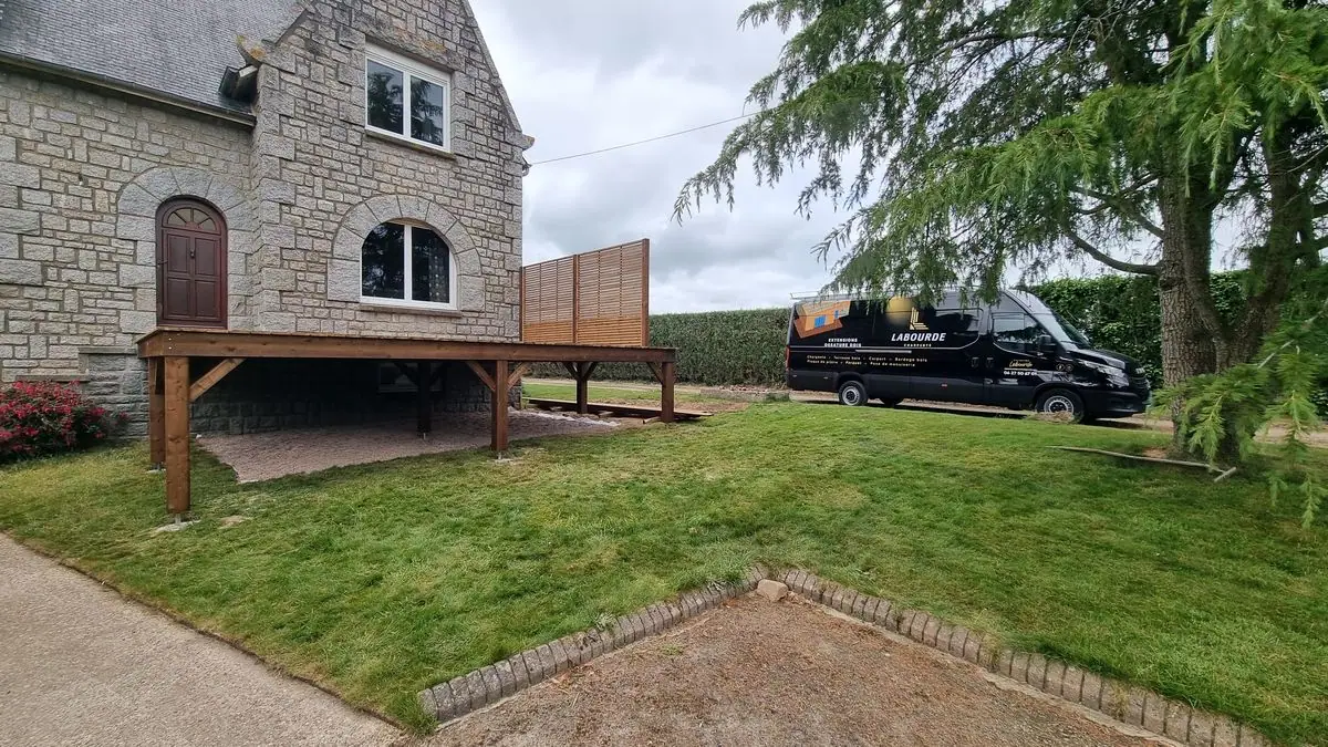 Terrasse bois sur pilotis — photo du chantier 4